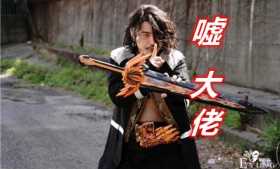 假面骑士圣刃：不死鸟吊打4位骑士，粉丝差点哭了，冰狮子秒吃瘪