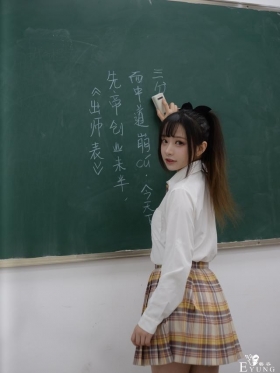 当95后当上了老师，穿JK制服、汉服上课引起争议