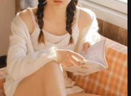 我的女装历程：我第一次男扮女装拍摄内衣广告