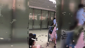 变态！南宁某高校图书馆出现“变装男”，穿女装做不雅动作！